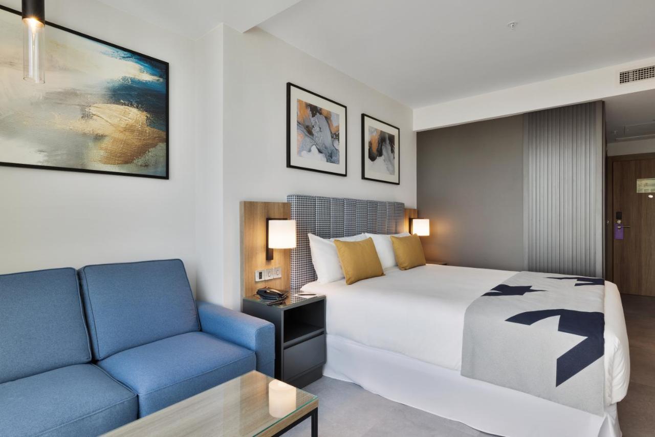 Hotel Riu Plaza London Victoria Esterno foto