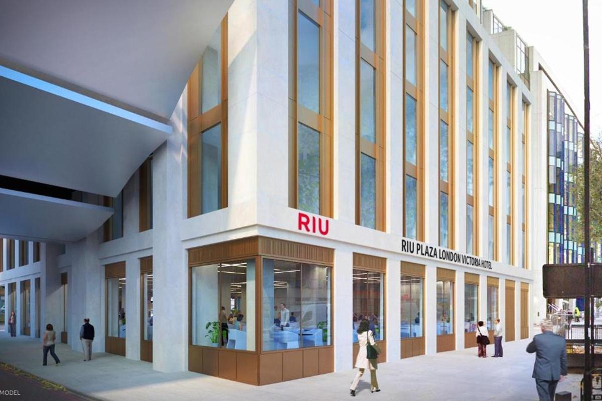 Hotel Riu Plaza London Victoria Esterno foto