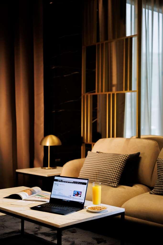 Hotel Riu Plaza London Victoria Interno foto